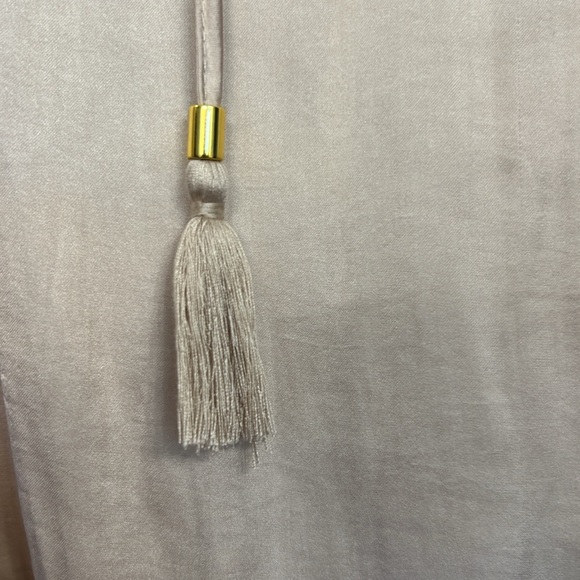 Philosophy blouse size M worn once like new - Picture 2 of 2